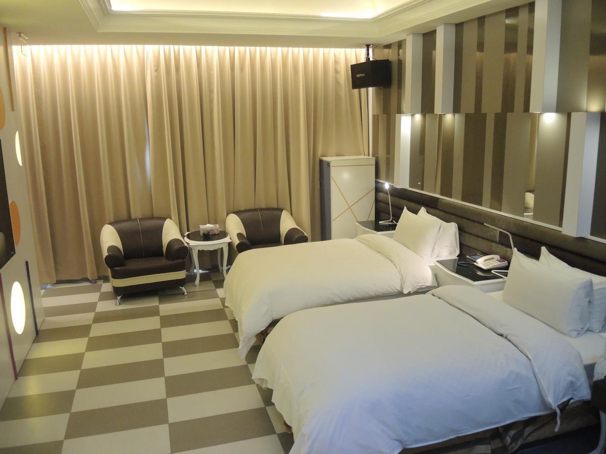 Kai-Hong Motel Longtan Exteriör bild